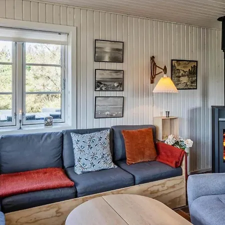 Ve439-vejers-strand-nordvej-23 *