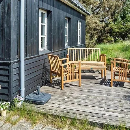 Ve439-vejers-strand-nordvej-23 *